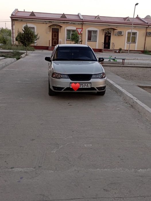 Nexia 2 holati ideal metan gazi bor 100 talik 2009 yil