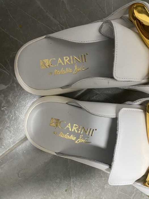 Оригинални чехли Carinii