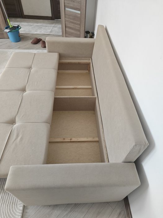 Стильный раскладной диван