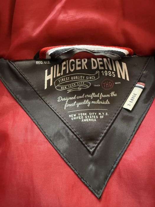 Яке с естествен пух Tommy Hilfiger