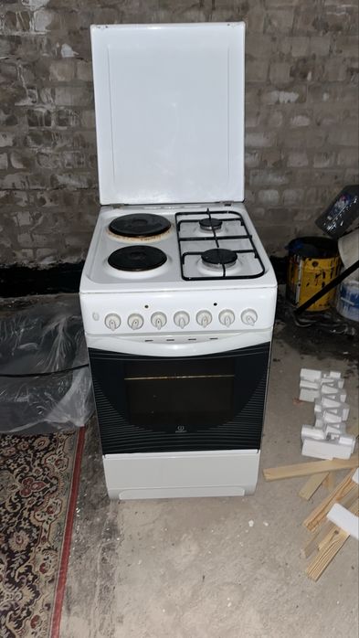 Indesit Комбинирленген газ плита