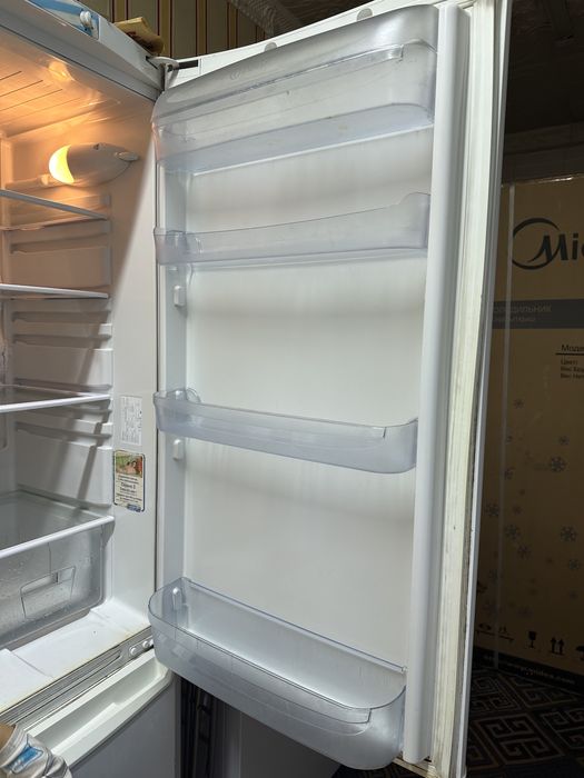 Продается холодильник