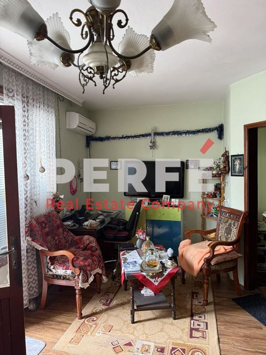 Продава се Двустаен апартамент в Бургас, Възраждане - 113 кв.м за 1408 €/кв.м - Снимка #2