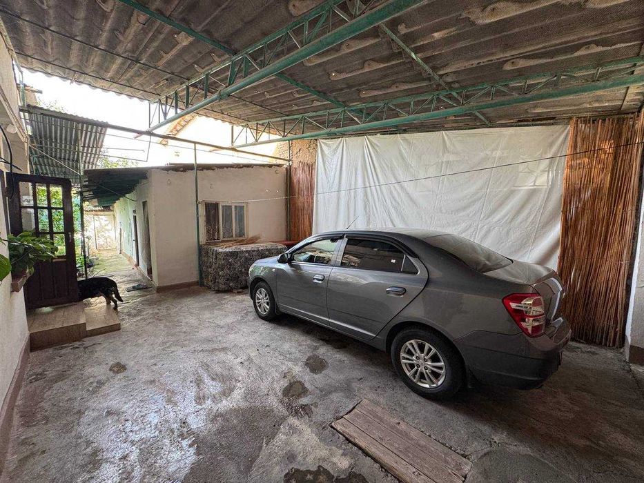 Продается дом в Мирзо - улугбекском районе