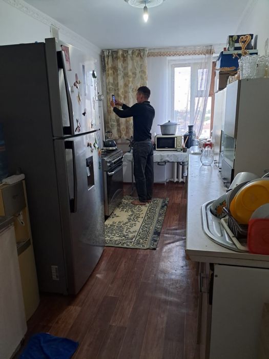 Продам 4х комнатную квартиру