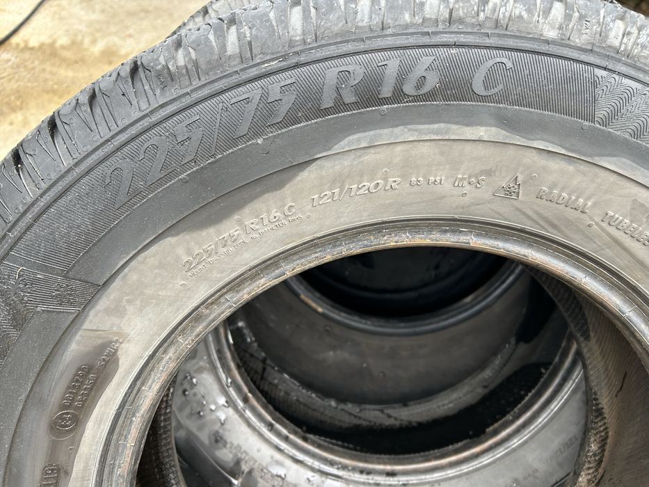 4 гуми за бус 225 75 16с 121/120R