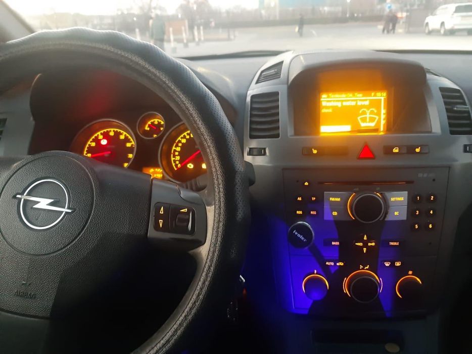 Opel zafira B    2 млн