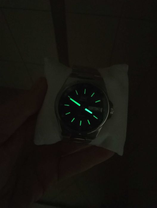 Часовник QQ s396j202y superior