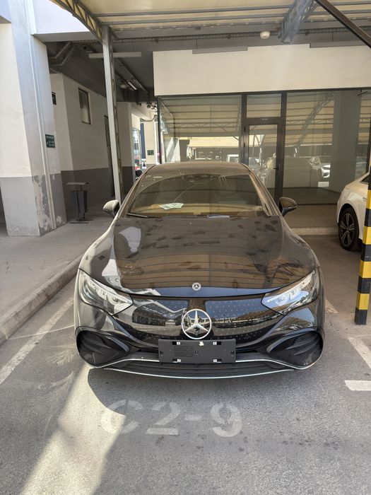 Mercedes-Benz EQE 500 4matic Full 2025