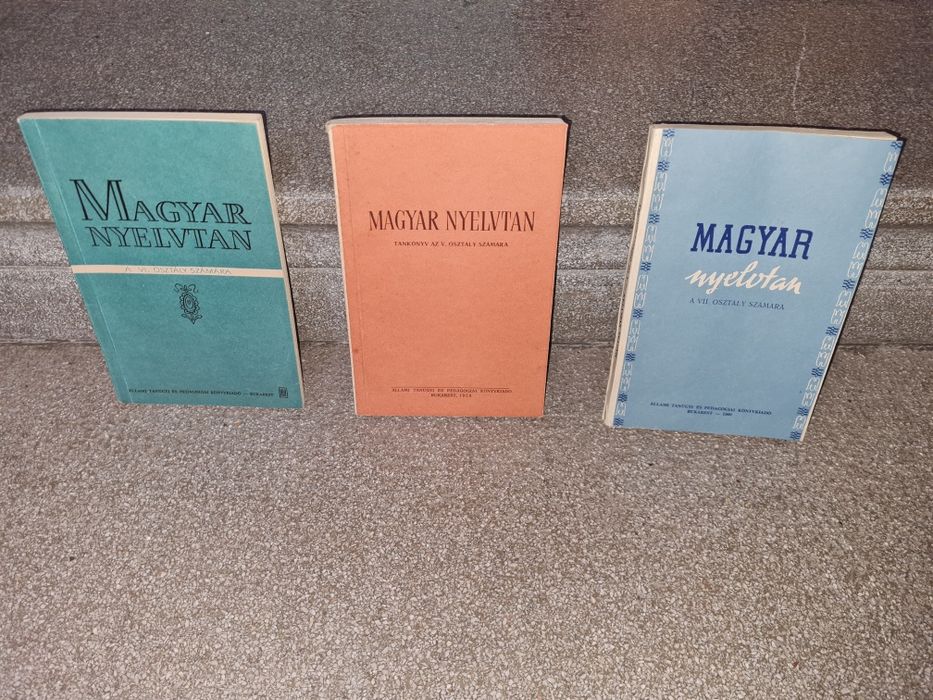 Manuale in limba maghiara,rare, editura Bucuresti anii 60
