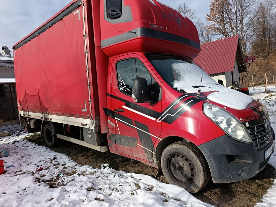 Vând Renault master