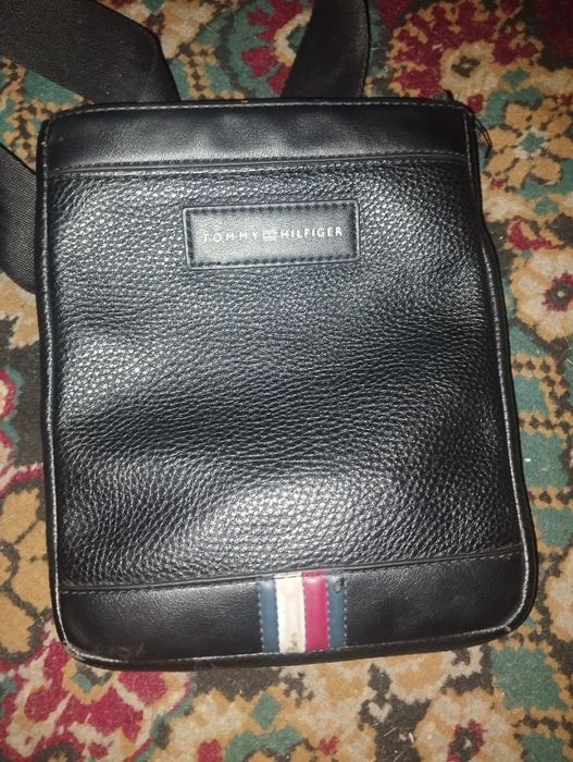 Барсетка Tommy Hilfiger черный