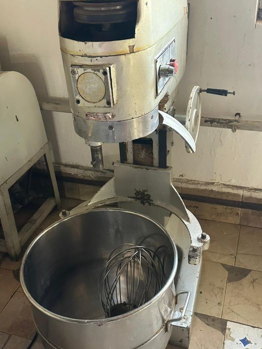Срочно!Срочно! Продается миксер 60литров за 250 тысяч тг