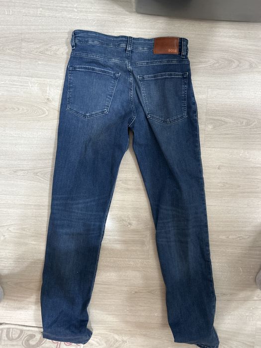 BOSS дънки чисто нови