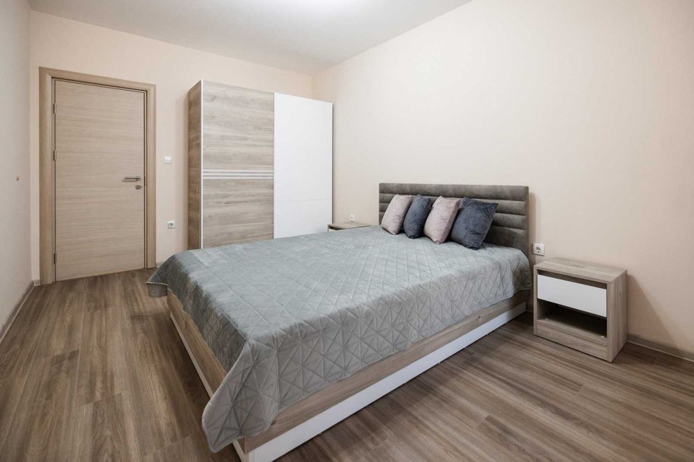 Продава се Тристаен апартамент в Пловдив, Коматевски възел - 133 кв.м за 816 €/кв.м - Снимка #6