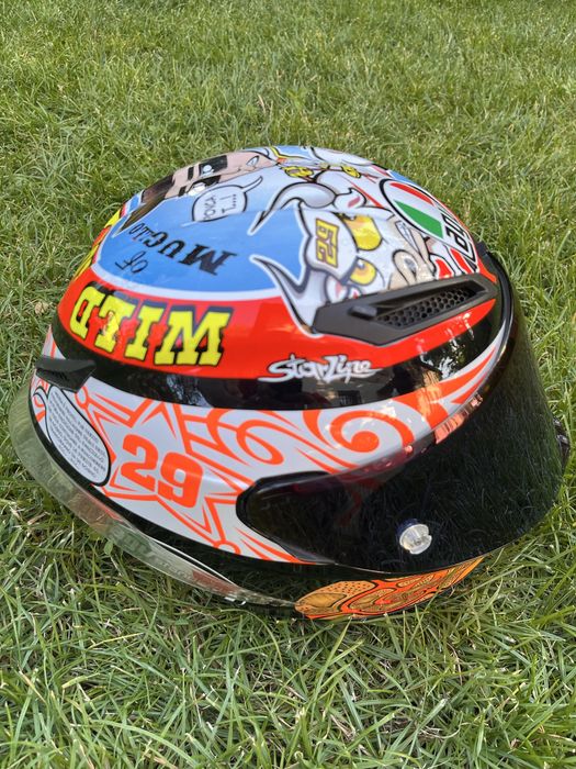 Два шлема agv corsa)