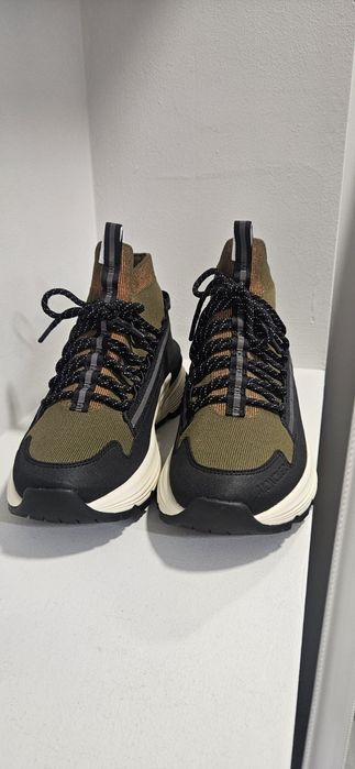 Обувки Moncler оригинални