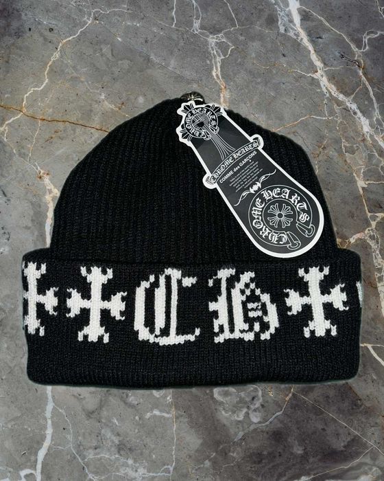 Caciula Chrome Hearts