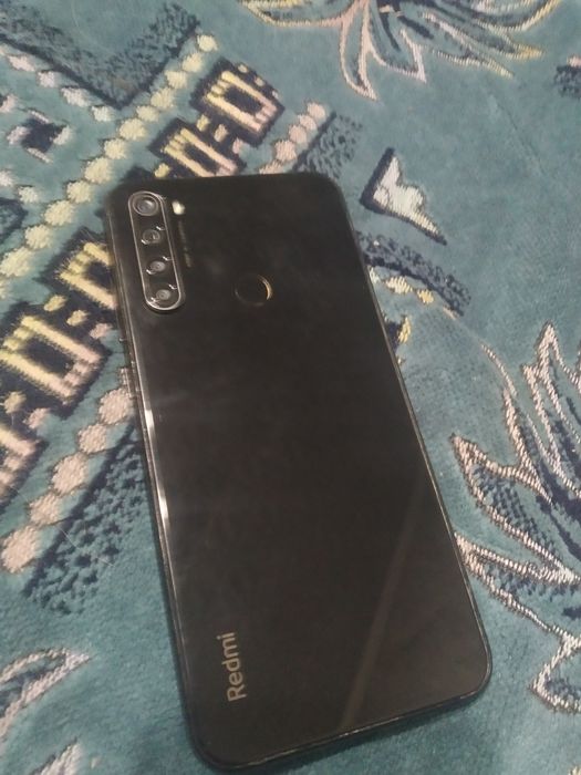 Продам Redmi Note 8