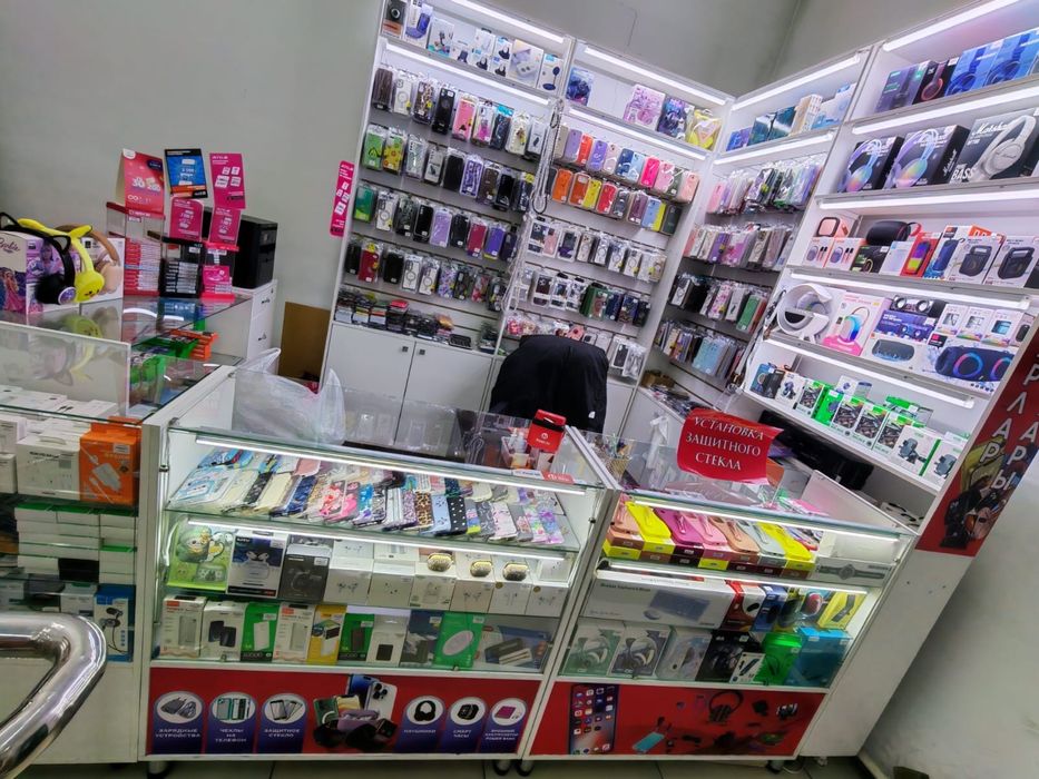 Продам отдел сотовых аксессуаров.