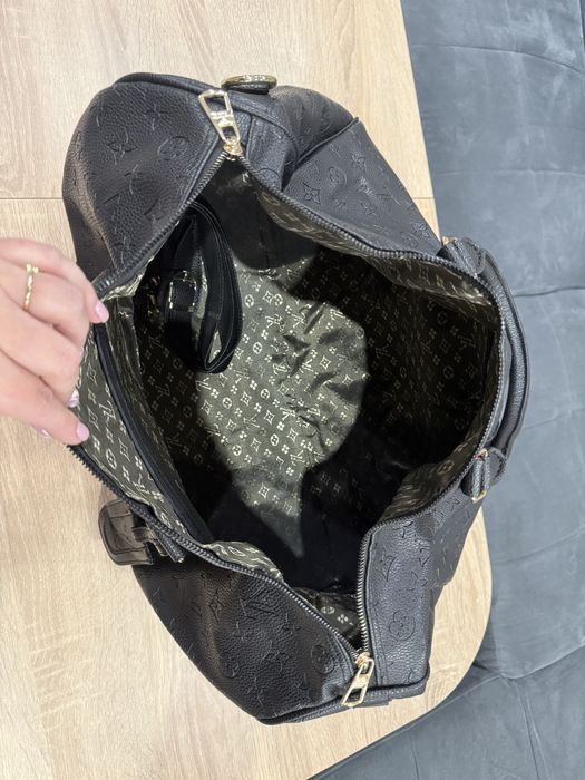 Кожен сак в черен цвят