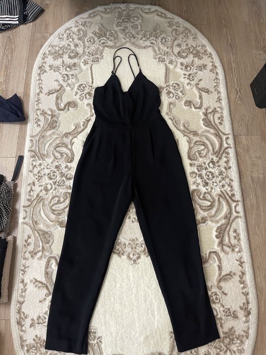 Rochie si salopeta Zara