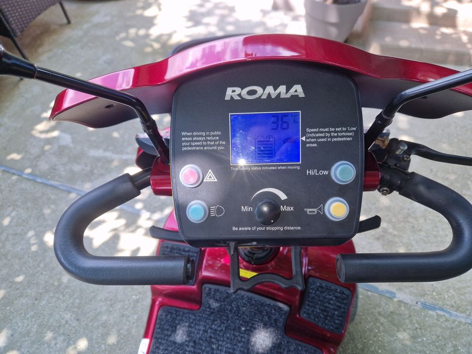 Cărucior electric pentru persoane cu dizabilități