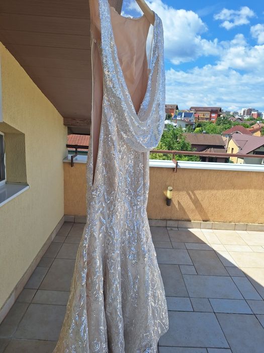 Rochie  de mireasaHouse of  Legendary S