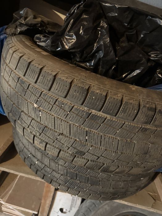 Шины зимние 225/60 R17