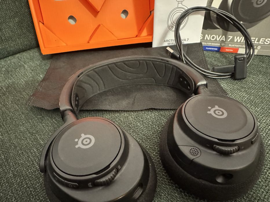 Casti gaming wireless Steelseries arctis nova 7
