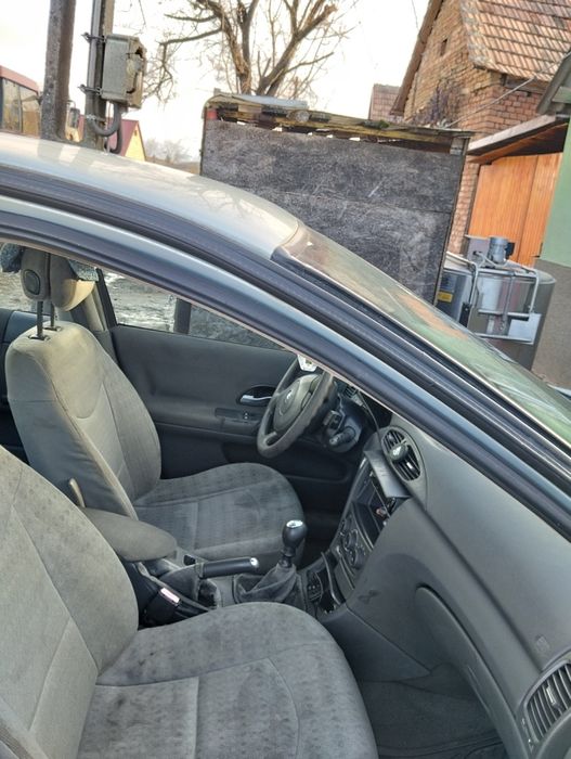 Vând Renault laguna1,9diesel