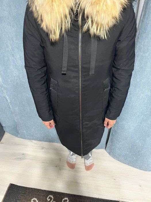 Пуховик женский продам