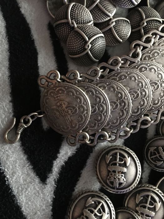 Nasturi argintii colecție și brățara argintie in Iași