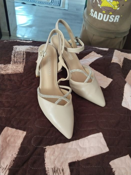 Туфли продам размер 35