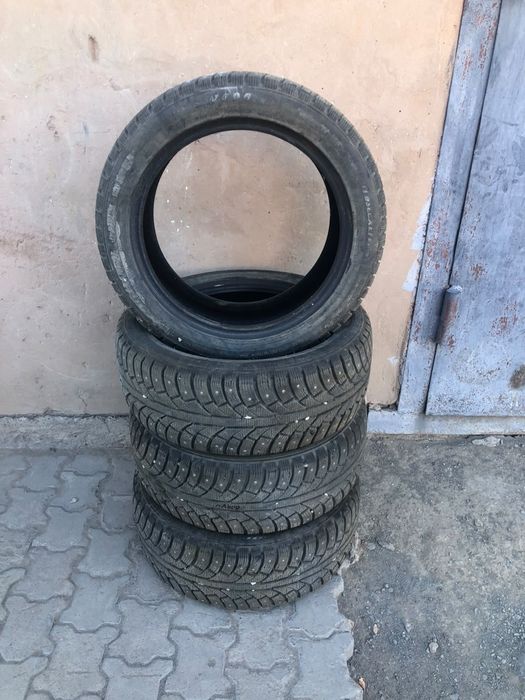 Продам шины  для альфард- вельфаир