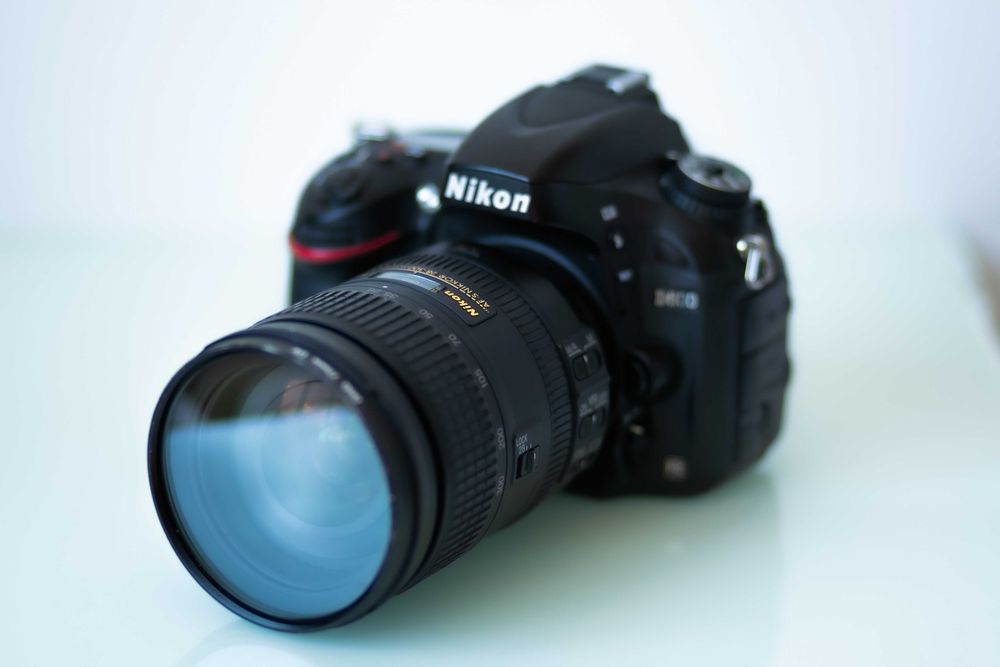 Obiectiv Nikon NIKKOR 28 - 300mm f3.5-5.6G ED VR Nikon stabilizare, impecabil