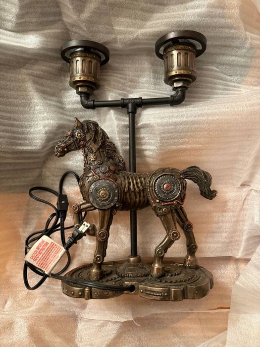 Настольная лампа лошадь в стиле Steampunk