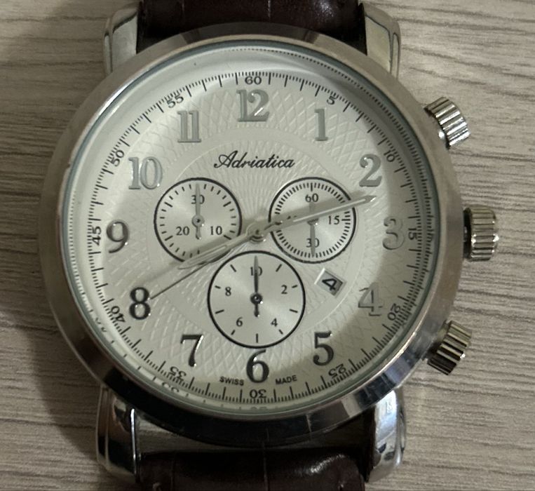 Швейцарские часы Adriatica