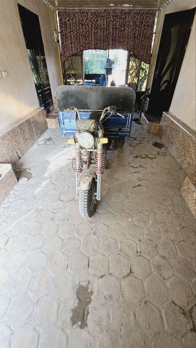 Murave moto sotiladi