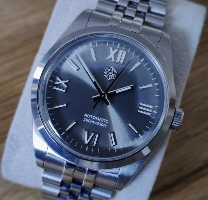 Като Нов Часовник San Martin SN0050-G 39mm