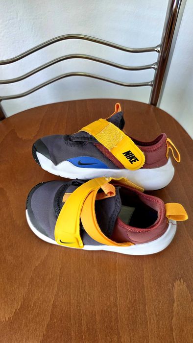 Nike multicolor masura 26