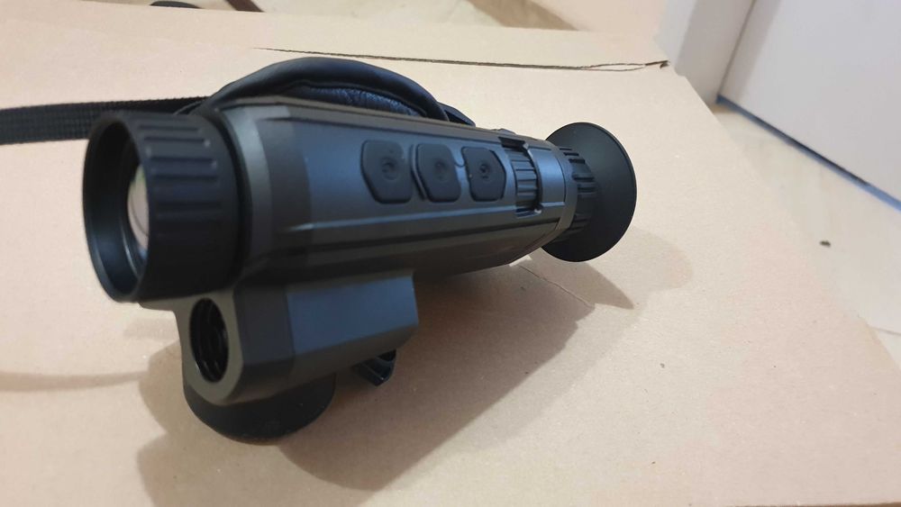 Термален монокуляр / термокамера