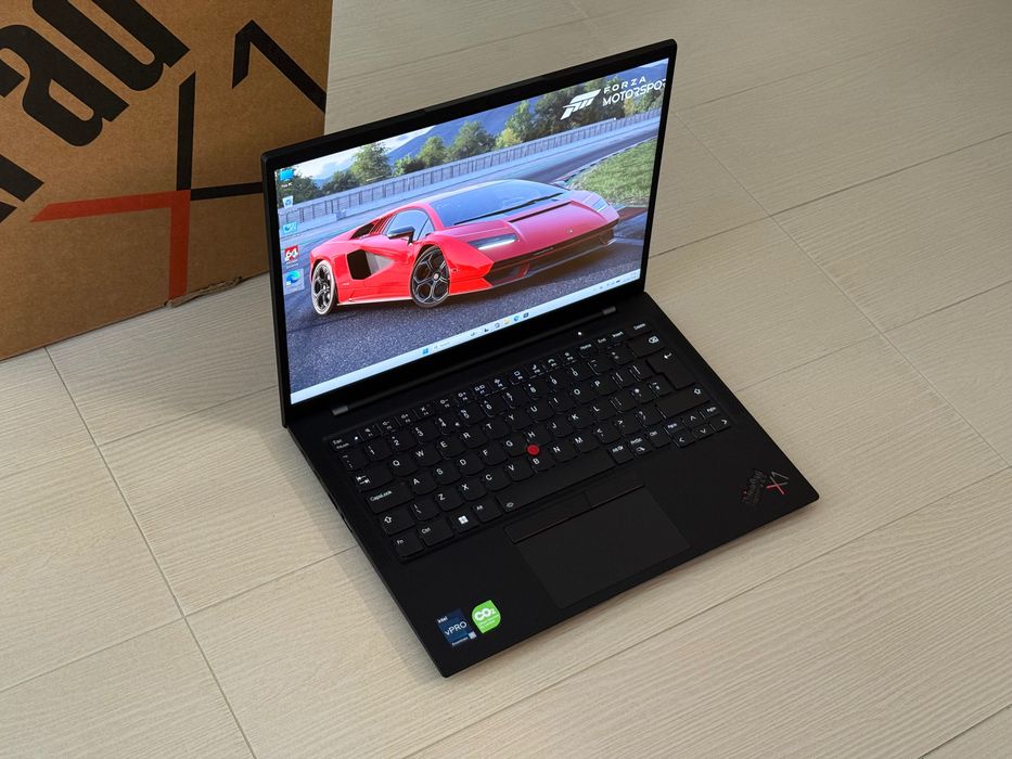 Чисто Нов Лаптоп 14’FHD+IPS Touch Lenovo Thinkpad X1 Carbon Gen11 Core  i5-1345u 16GB LPDDR5 6400Mhz 256GB SSD Nvme