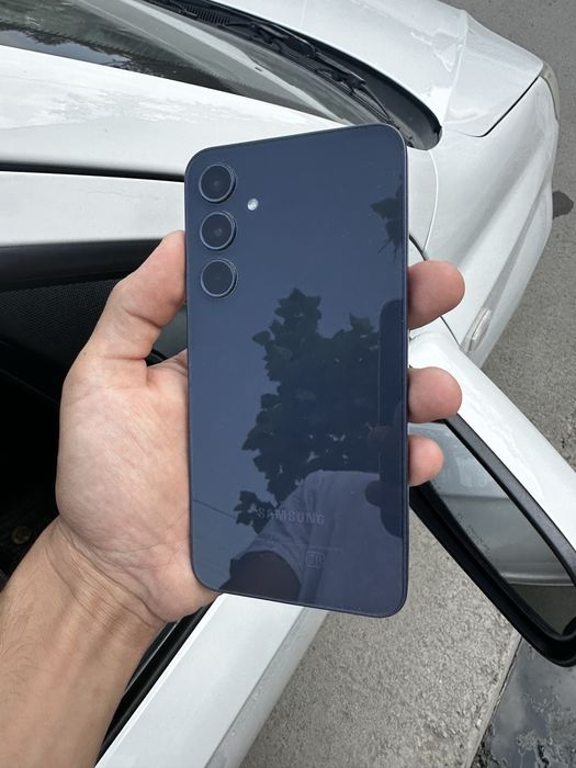 Samsung A35 идеал
