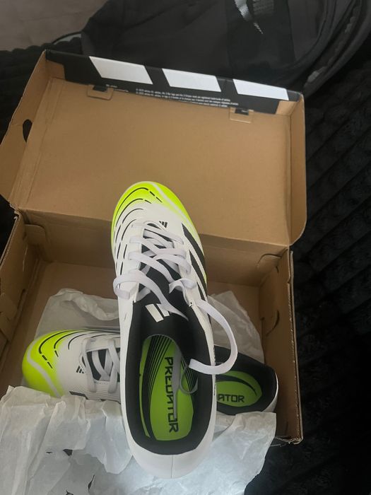 Бутонки адидас предатор