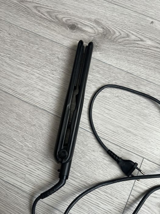 Placa de indreptat parul