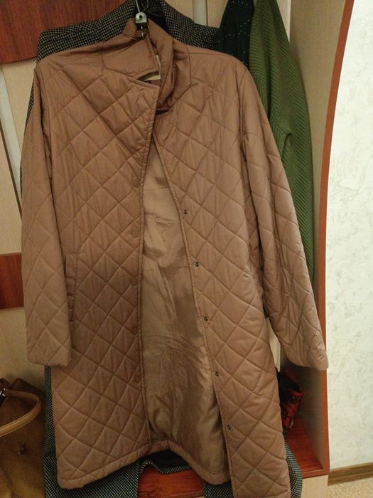 Продам стёганый плащ на весну
