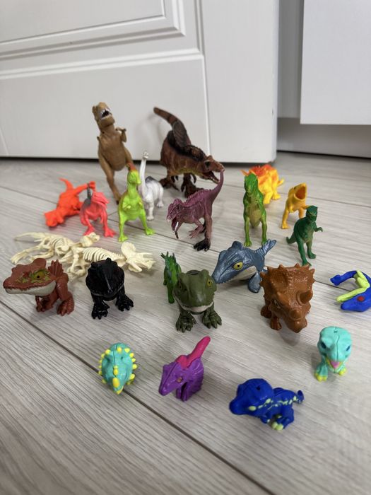 Продам детские игрушки