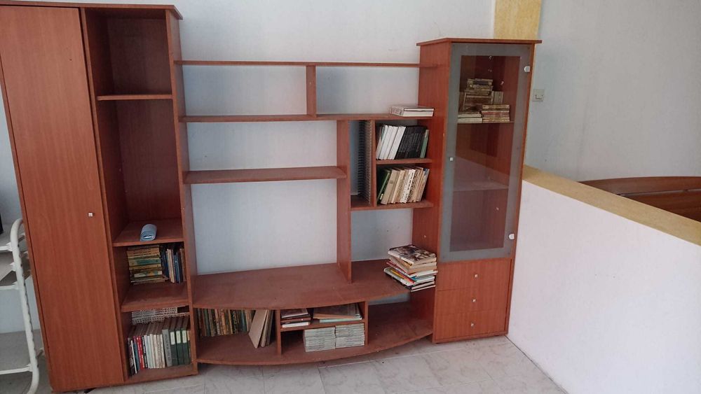 Birouri de 19 mm stejar (118 x 75 x 60 cm) sunt montate 12 bucati