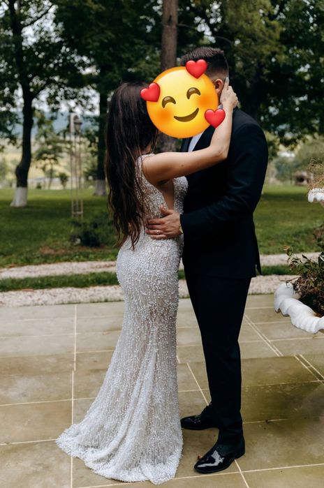Vând rochie de mireasă, model deosebit
